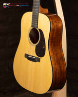 
              Martin D-18 Custom Shop Natural (new)
            