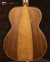
              Martin OM-35 Inception Toasted Burst (new)
            