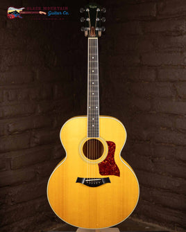 Taylor 615 Jumbo Vintage 1991 - Sitka Spruce/ Flame Maple Back & Sides