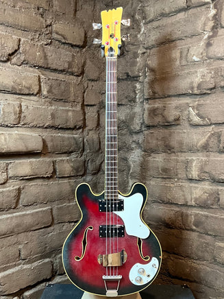 Mosrite Celebrity Bass (Vintage 1960's)