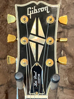 
              Gibson Les Paul Custom Triple Pickup "1979"
            