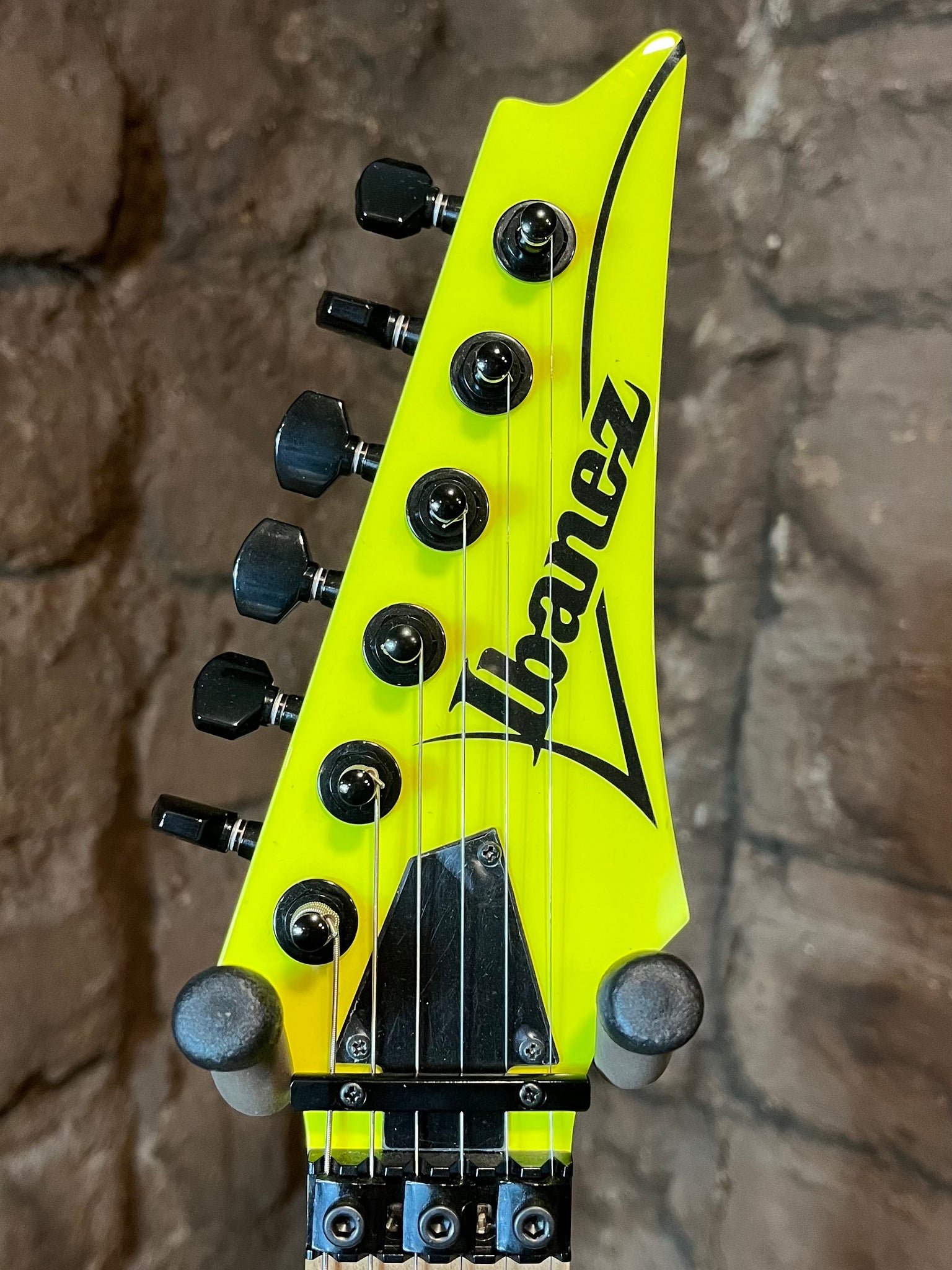 IBANEZ Cinturino Per Chitarra - Design Nero Con Logo Giallo, Per Musicisti - Foto 6
