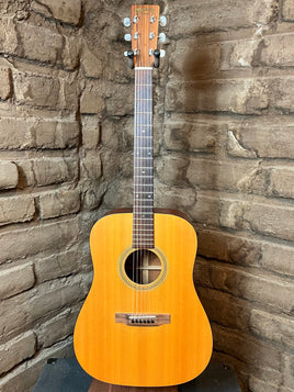 Martin D-16 H