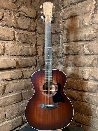 Taylor 324e