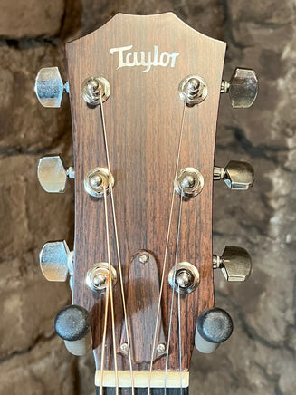 Taylor 324e