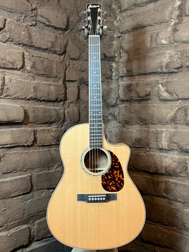 Larrivee LV-05E Mahogany