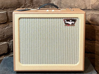 
              Tone King Gremlin (Brown)
            